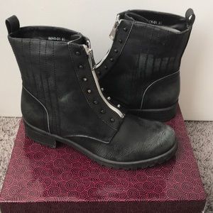 Refresh Black Moto Combat Boots.